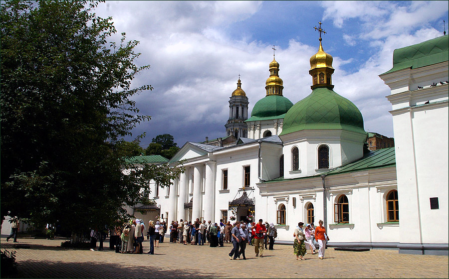 Киево-Печерская лавра. Крестовоздвиженский храм