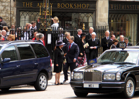 Тони и его супруга