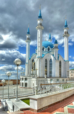 Главная мечеть Казани, Татарстана и татарской диаспоры