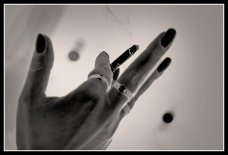 Курение вредит вашим пальцам