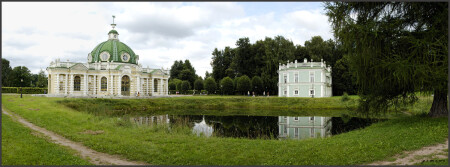 Вид на Грот и Итальянский домик в Кусково