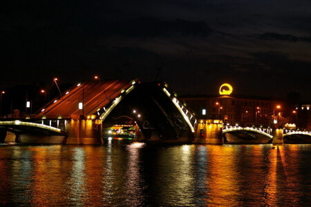 Золото Питерских Мостов