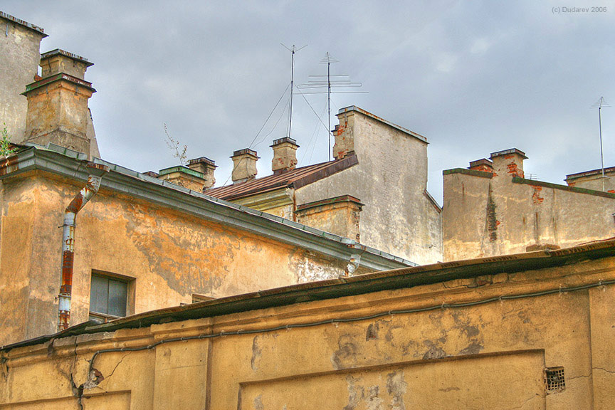 Дворы СПб: Стены