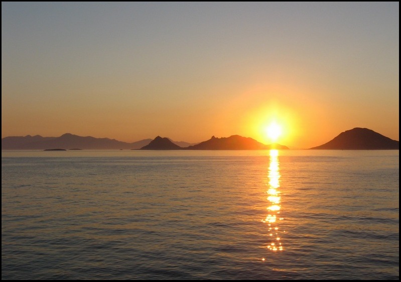 Эгейское море (солнце садится)