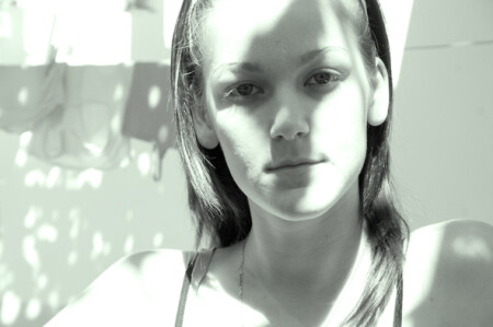 Шура.под тенью винограда...