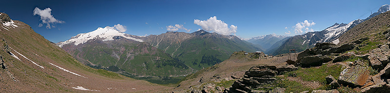 Панорама Чегета