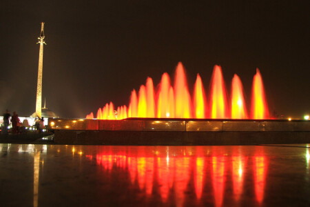 Фонтаны на Поклонной