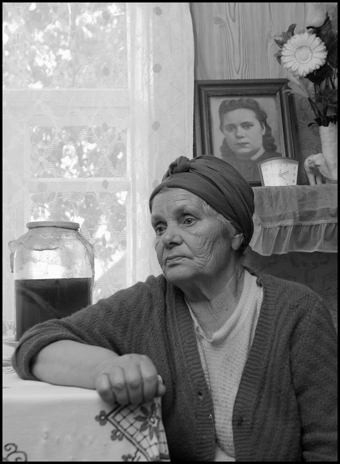 Прожила
