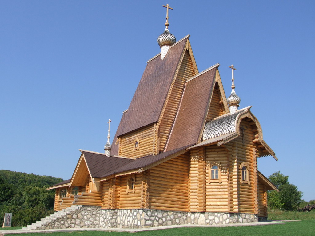 Деревянная церквушка