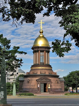 Храм