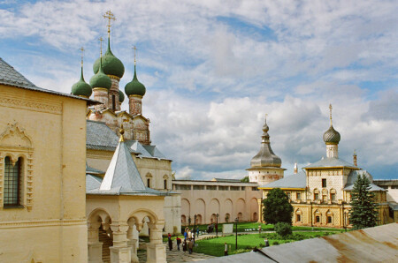 Крепостные стены