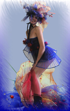 Всё дело в шляпке :)