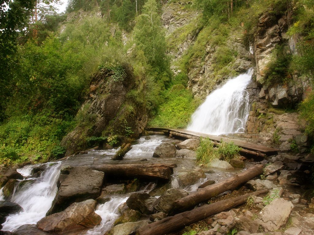 Камышлинский водопад