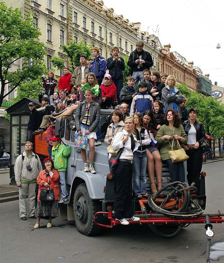Смотрим День Города...