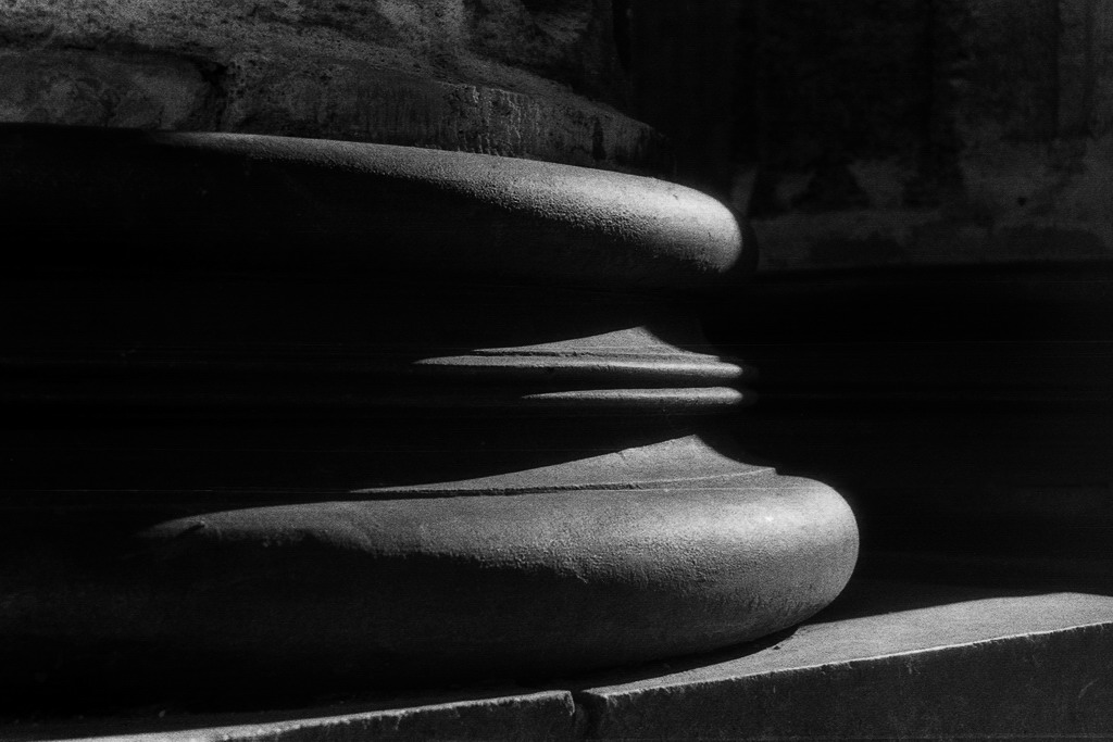 057_SHADOWS