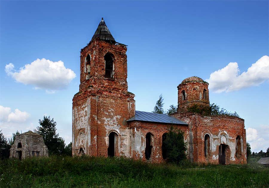  Алексеевская церковь 