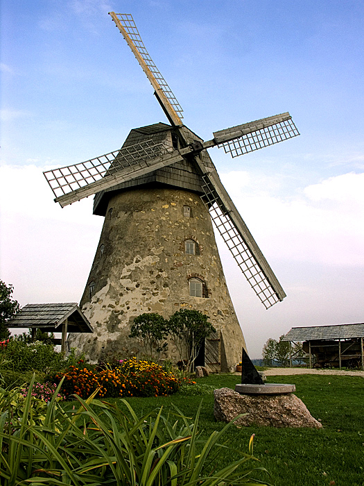 Старая мельница