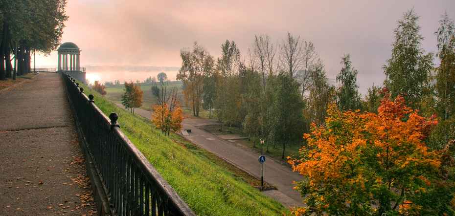 Осеннее утро в Ярославле