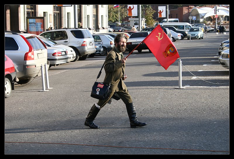 На митинг