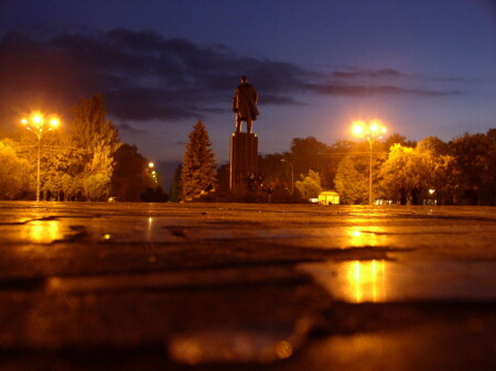 А вождь один не спит