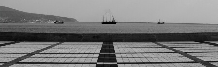 ГОРОД И МОРЕ