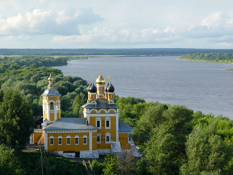 на берегах Оки