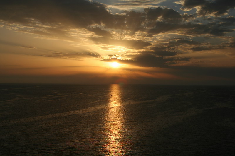 кызыл sun