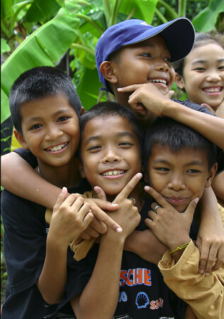 Тайские школьники