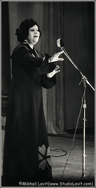 КЛАВДИЯ ШУЛЬЖЕНКО.