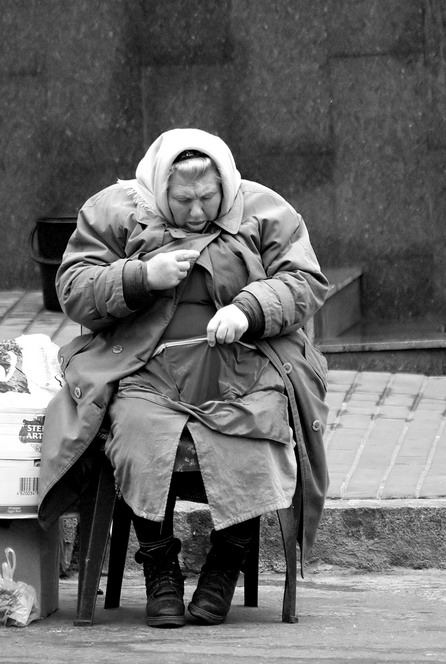 указывающая дорогу