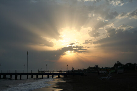 Продолжение