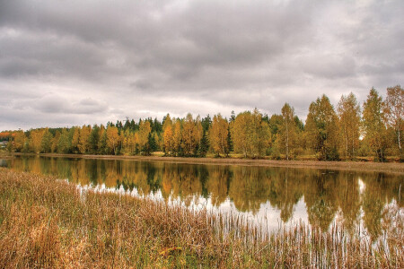 осеннее озеро