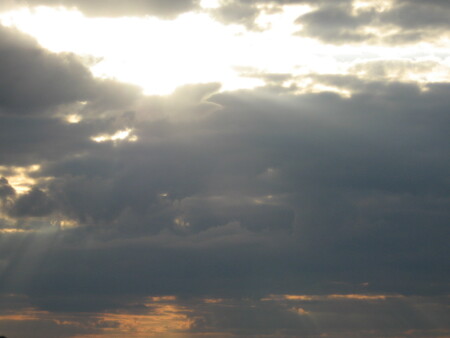 расвет на озере