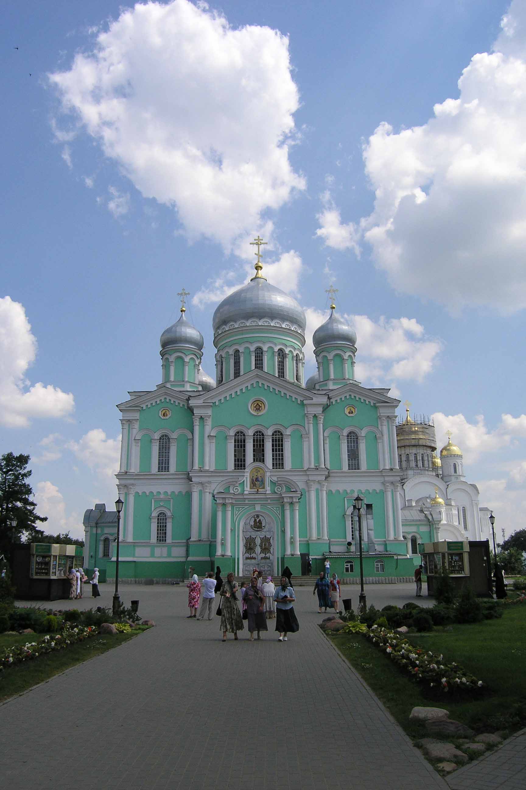  Дивеево. Дорога к храму.