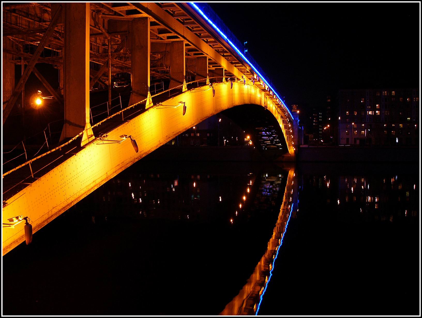 Ночной мост