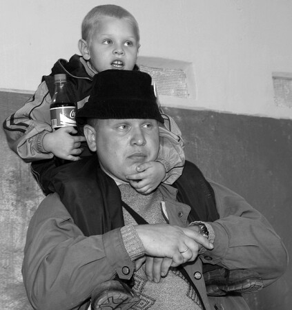 Выше папы