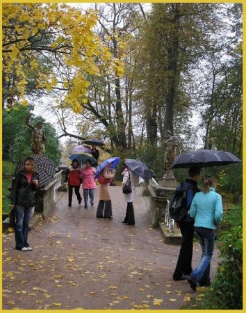 мост зонтов