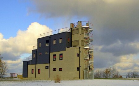Морская башня