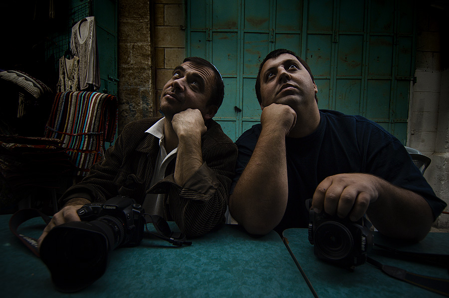 NIKON vs CANON или ИЕРУСАЛИМСКИЕ &quot; ХРОНИКИ &quot;