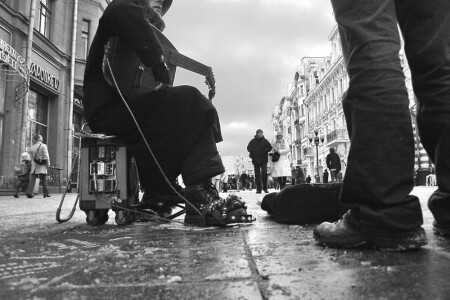 Арбат, однако...