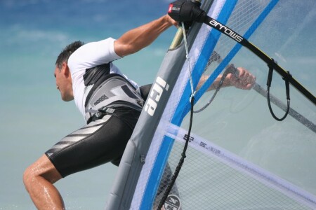 В борьбе за ветер