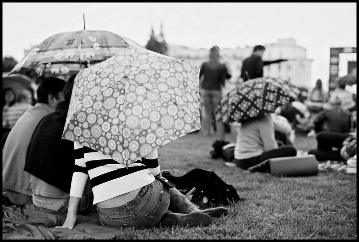 UMBRELLA PARTY 1