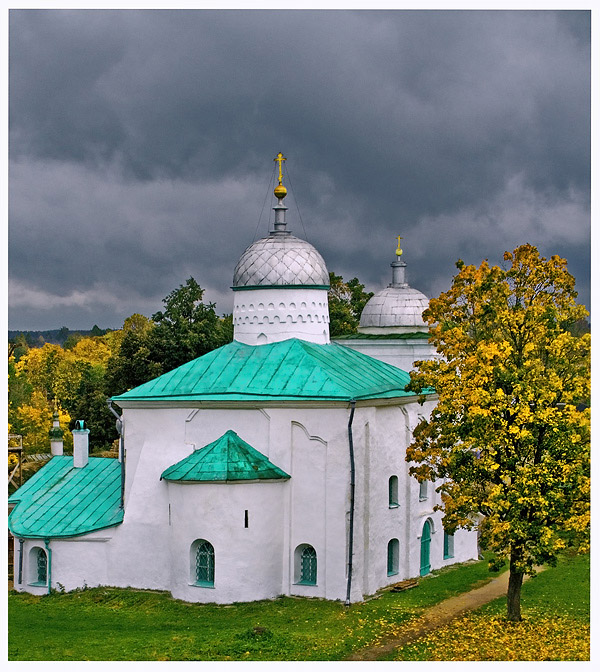 Никольский собор в Изборске