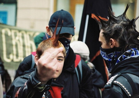 Радикально настроенные