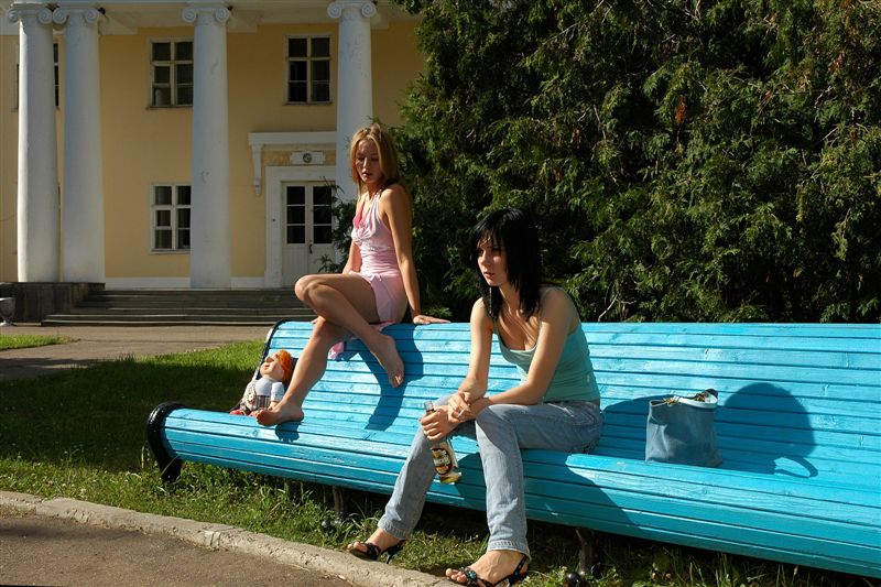 Про карлсона двух девушек и КЛИНСКОЕ.
