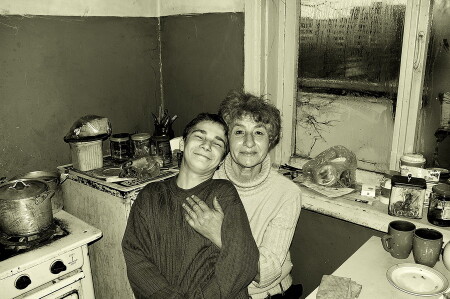 А живём мы счастливо...