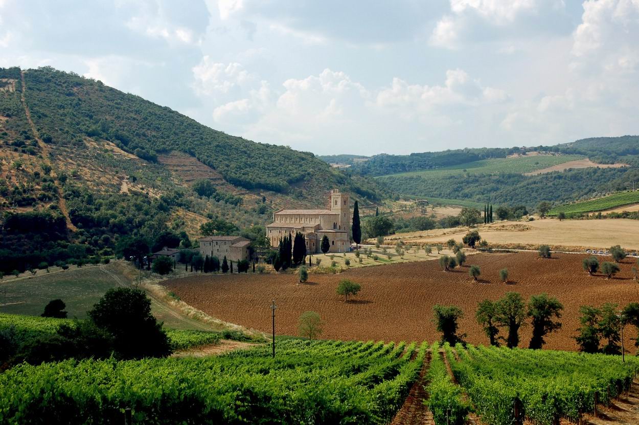 Abbadia Sant Antimo. Toscana.