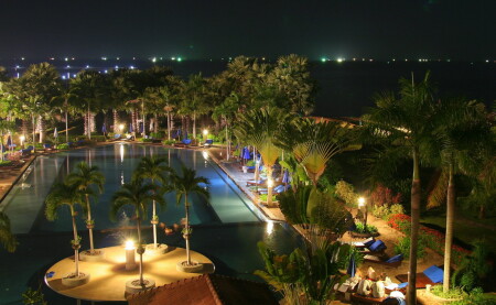 Позвольте представиться:Рай, просто Рай