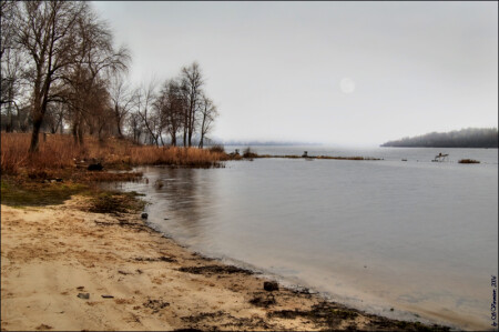 Луна, река и осень.