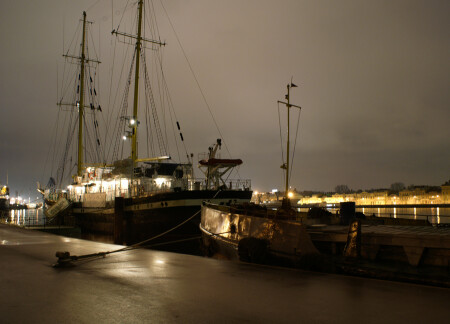 Ночь в порту